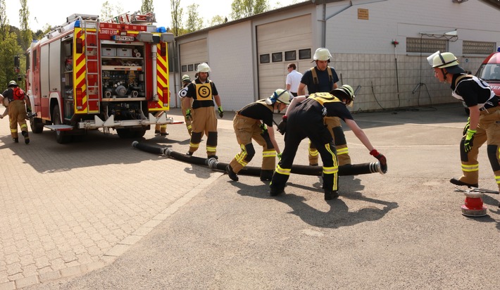 FW-Lohmar: Verstärkung für der Feuerwehr