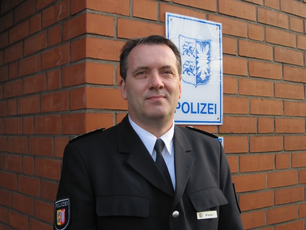 POL-SE: Pinneberg: Das Polizeirevier Pinneberg ist unter neuer Führung - mit Fotos
