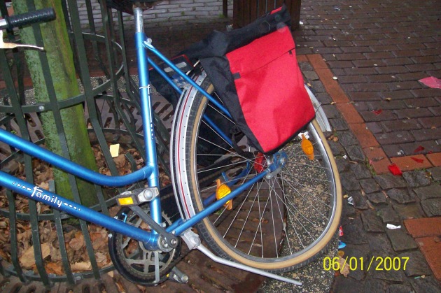 POL-STH: Vorsätzliche Sachbeschädigung an Fahrrad