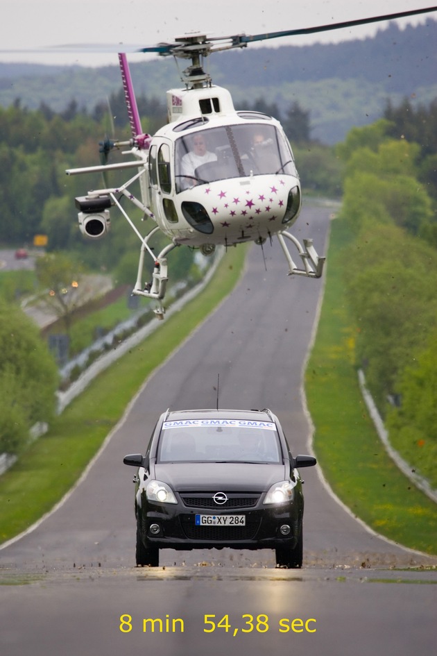 Rundenrekord des Zafira OPC auf der Nürburgring-Nordschleife