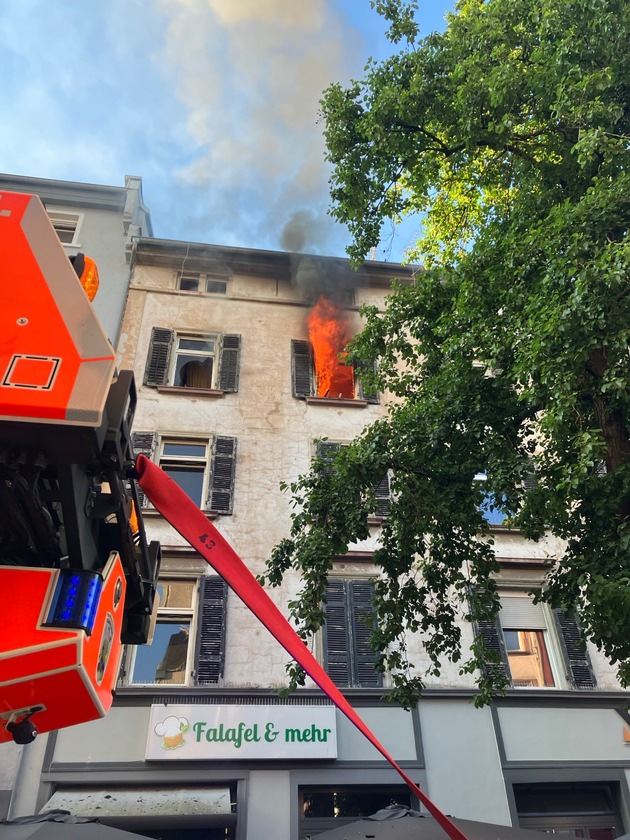 FW-F: Bornheim, Berger Straße, Wohnungsbrand - Die Frankfurter und ihre Feuerwehr