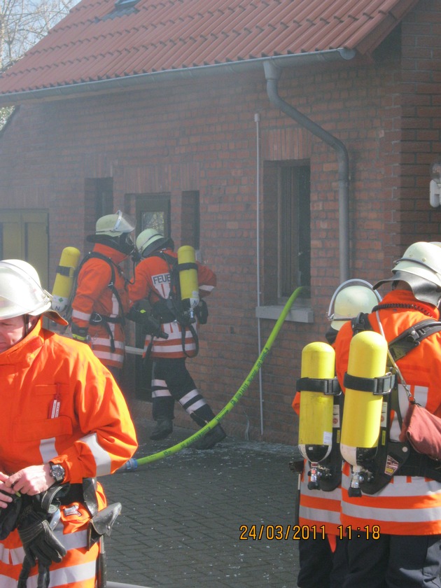 POL-STH: Wohnhausbrand in Meerbeck