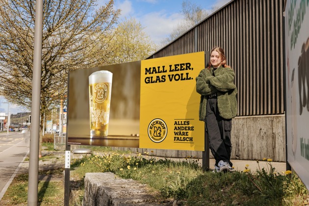 Heiratsantrag via Plakat: Schweizer hofft auf Freibier