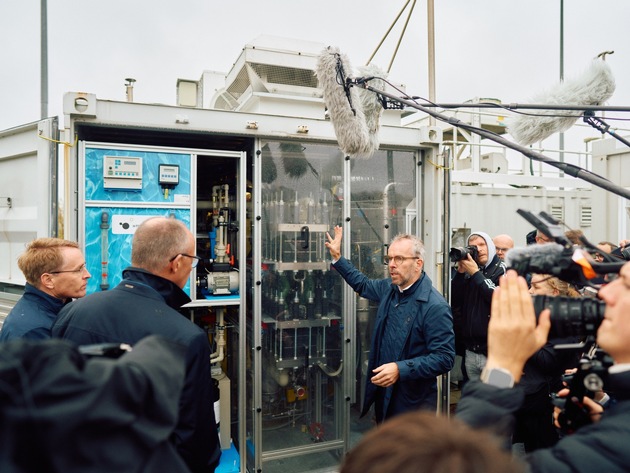Bundeskanzler Friedrich Merz besucht GP JOULE