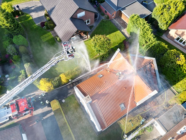 FW Datteln: Dachstuhlbrand