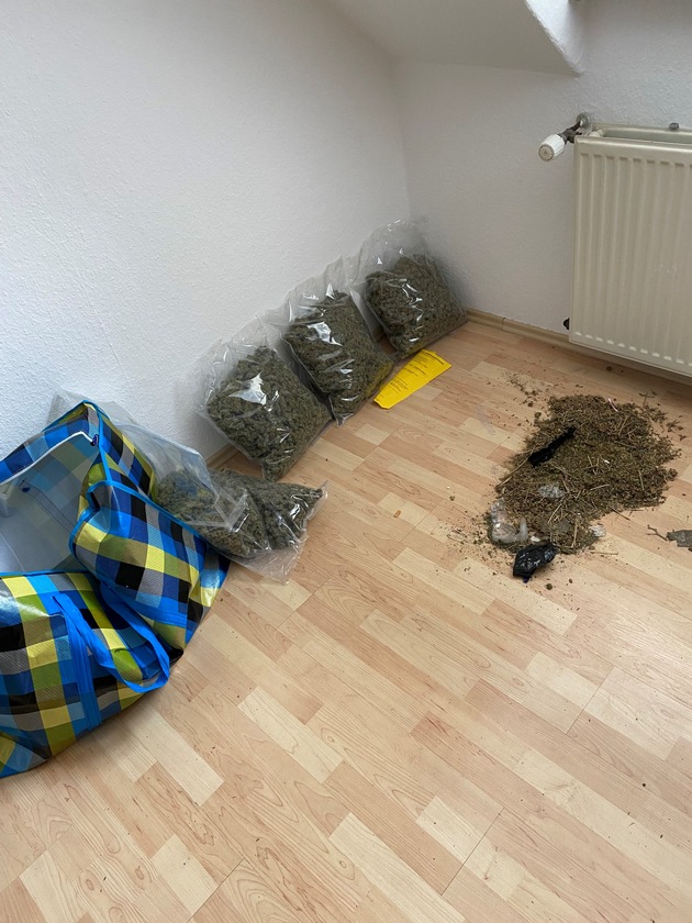 POL-HA: Hagener Kriminalpolizei gelingt großer Schlag gegen Betäubungsmittelkriminalität - 24 Kilogramm Marihuana beschlagnahmt