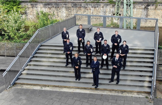 POL-W: W/RS/SG- 75 Polizeibeamtinnen und -beamte treten ihren Dienst beim Polizeipräsidium Wuppertal an