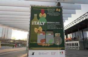 Italian Trade Agency (ITA) zieht positive Bilanz für BIOFACH-Auftritt - Auf dem ITA-Gemeinschaftsstand zeigten 62 Unternehmen, was sie an Köstlichkeiten aus biologischer Herstellung zu bieten haben