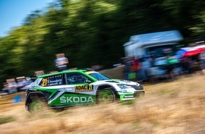 Skoda Auto Deutschland GmbH: Rallye Spanien: Rovanperä und Kopecky visieren für SKODA den Titel in der WRC 2 Pro-Herstellerwertung an (FOTO)