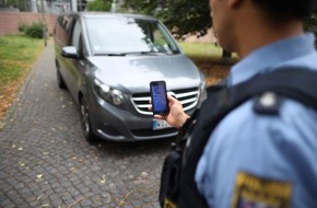 Polizeipräsidium Frankfurt am Main: POL-F: 210819 - 1000 Frankfurt: Schnell. Sicher. Smart: Mobile IT für das 4. Polizeirevier Frankfurt am Main