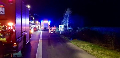 FW-ROW: ++ Gebäudeanbau gerät in Brand ++ Verkehrsunfall auf der Autobahn 1