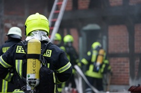 FW Flotwedel: Von der Übungslage zum Einsatz - Feuerwehren rücken zu Küchenbrand aus