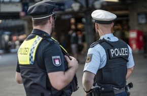 Bundespolizeiinspektion Hamburg: BPOL-HH: Gemeinsame Pressemitteilung der Bundespolizei und der Landespolizei Hamburg zur Gewaltprävention und zur Kontrolle des Waffenverbots im ÖPNV-