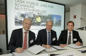 Zukunft Gas e. V.: Taskforce für Flüssigerdgas gegründet: dena, DVGW und Zukunft ERDGAS wollen LNG als Kraftstoff etablieren