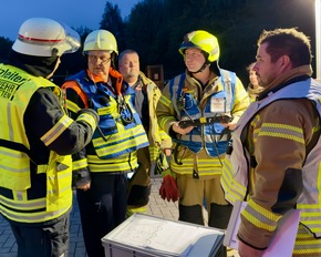 FW-OLL: Freiwillige Feuerwehren der Gemeinde Großenkneten absolvieren Einsatzübung rund um Erdgasaufbereitungsanlage
