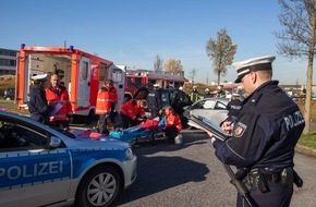 Polizei Rhein-Erft-Kreis: POL-REK: 180201-2: Verletzte nach Auffahrunfall- Erftstadt
