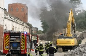 Feuerwehr Sprockhövel: FW-EN: Brand bei Zeche "Alte Haase"