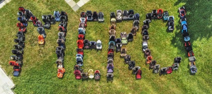 Touring Club Schweiz/Suisse/Svizzero - TCS: 433 sièges enfants récoltés pour la Moldavie et la Biélorussie