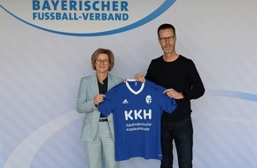 Kaufmännische Krankenkasse - KKH: Mehr Gesundheit auf und neben dem Platz: KKH und BFV verlängern Kooperation