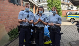 Polizei Mettmann: POL-ME: "Happy Ent" - Polizei rettet sieben verwaiste Entenküken - Monheim am Rhein - 2106097