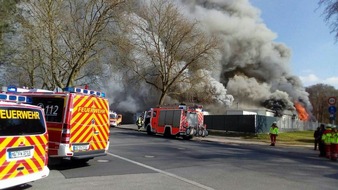 Feuerwehr Mönchengladbach: FW-MG: Brand in Flüchtlingsunterkunft