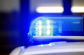 Polizei Mettmann: POL-ME: 14-jähriger Fußgänger verletzt - die Polizei sucht Zeugen - Velbert - 2208069