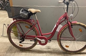 Polizeiinspektion Osnabrück: POL-OS: Osnabrück: Wer vermisst sein Damenfahrrad? (mit Bild)