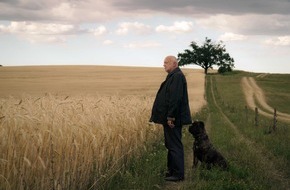 ZDF: "Unterleuten - Das zerrissene Dorf": ZDF-Dreiteiler nach Juli Zehs Bestseller (FOTO)