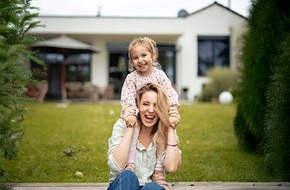 uniVersa Versicherungen: Wohngebäudeversicherung: Auf Bedingungsqualität achten