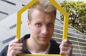 McDonald's Kinderhilfe Stiftung: Oliver Pocher ist neuer Schirmherr der McDonald's Kinderhilfe Stiftung / Moderator und Comedian Oliver Pocher wird Schirmherr des neuen Ronald Mcdonald Hauses in Sankt Augustin (BILD)