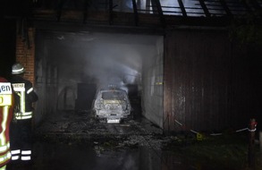 Polizeiinspektion Celle: POL-CE: Eicklingen - Brand einer Scheune +++ Elektrofahrzeug brennt aus