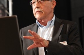 pr suisse: pr suisse Generalversammlung 2013: Peter Eberhard ist neuer Präsident (BILD)