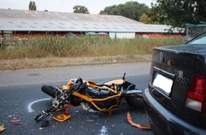 Polizei Mettmann: POL-ME: Motorradfahrer schwer verletzt - Hilden - 1807099