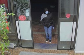 Polizeiinspektion Heidekreis: POL-HK: Soltau:Überfälle an Geldautomaten: Polizei veröffentlicht Fotos des Täters