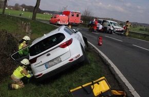 Polizei Rheinisch-Bergischer Kreis: POL-RBK: Bergisch Gladbach - Zwei Verletzte nach Frontalzusammenstoß