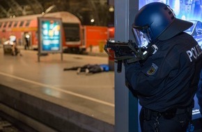 Bundespolizeidirektion Pirna: BPOLD PIR: Großangelegte Anti-Terror-Übung am Hauptbahnhof Erfurt mit Presseeinladung