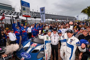 Der Ford GT fährt bei den 24 Stunden von Daytona erneut zum GTLM-Klassensieg