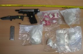 Polizeidirektion Bad Segeberg: POL-SE: Elmshorn: Drogen im Straßenverkaufswert von 6000 Euro sichergestellt - Dealer in Untersuchungshaft