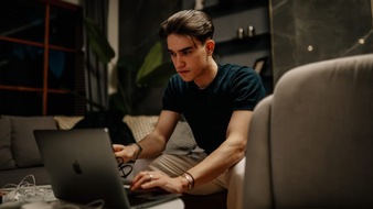 Lenvo Consulting LLC: Reich durch TikTok? Was Social-Media-Experte Danil nicht erz&auml;hlt