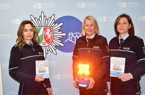 Polizei Paderborn: POL-PB: Tag gegen Gewalt an Frauen: Kreispolizeibehörde Paderborn setzt Zeichen