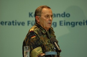 Presse- und Informationszentrum Marine: Bundeswehr - Pressemeldung: Generalinspekteur der Bundeswehr zertifiziert Ulmer Kommando: "EU-Headline Goal 2010 ein gutes Stück näher"