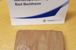 Bundespolizeiinspektion Bad Bentheim: BPOL-BadBentheim: 1,1 Kilo Kokain beschlagnahmt / Drogenschmuggler in Haft