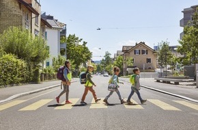 Touring Club Schweiz/Suisse/Svizzero - TCS: Observer, ralentir, s'arrêter : la nouvelle campagne pour la rentrée scolaire