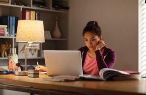 Pressestelle licht.de: Sieben Tipps fürs Arbeiten im Home-Office