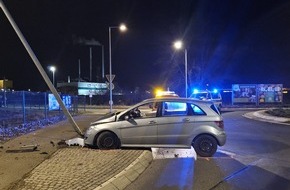 Landespolizeiinspektion Erfurt: LPI-EF: Verkehrsunfall unter Alkohol und Drogen