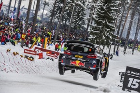 Schwieriges Wochenende für Titelverteidiger M-Sport Ford bei der WM-Rallye Schweden (FOTO)