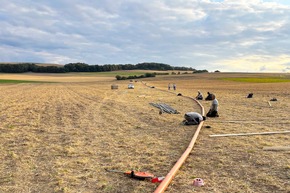 »Vater-Kind-Aktion e.V.« verbindet zwei Ortschaften mit längster Murmelbahn der Welt und holt RID-Weltrekord