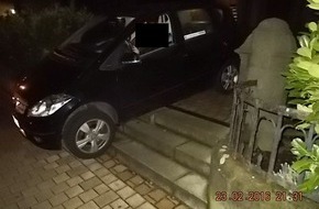 Polizeidirektion Ludwigshafen: POL-PDLU: Unfall auf Treppe