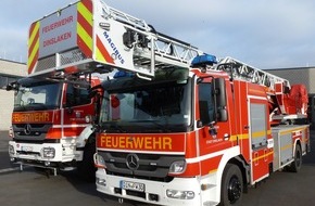 Feuerwehr Dinslaken: FW Dinslaken: Zeitgleiche Verkehrsunfälle mit mehreren PKW auf der BAB 3
