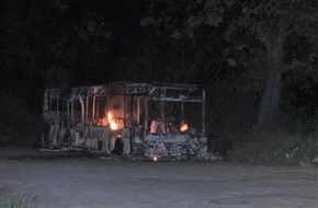 Polizei Düren: POL-DN: Bus ausgebrannt